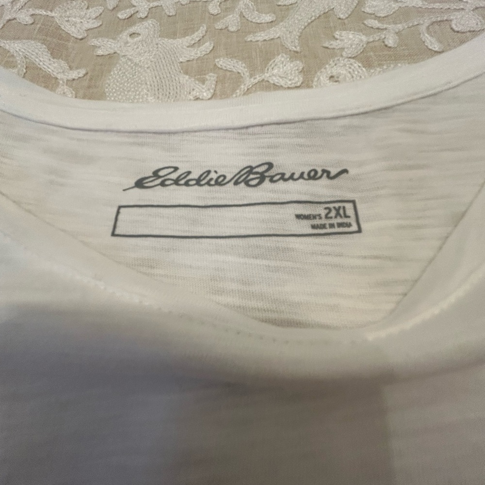 EDDIE BAUER Ladies White Jersey Knit Sleeveless Top with Crochet Hem Size 2XL - Picture 2 of 4